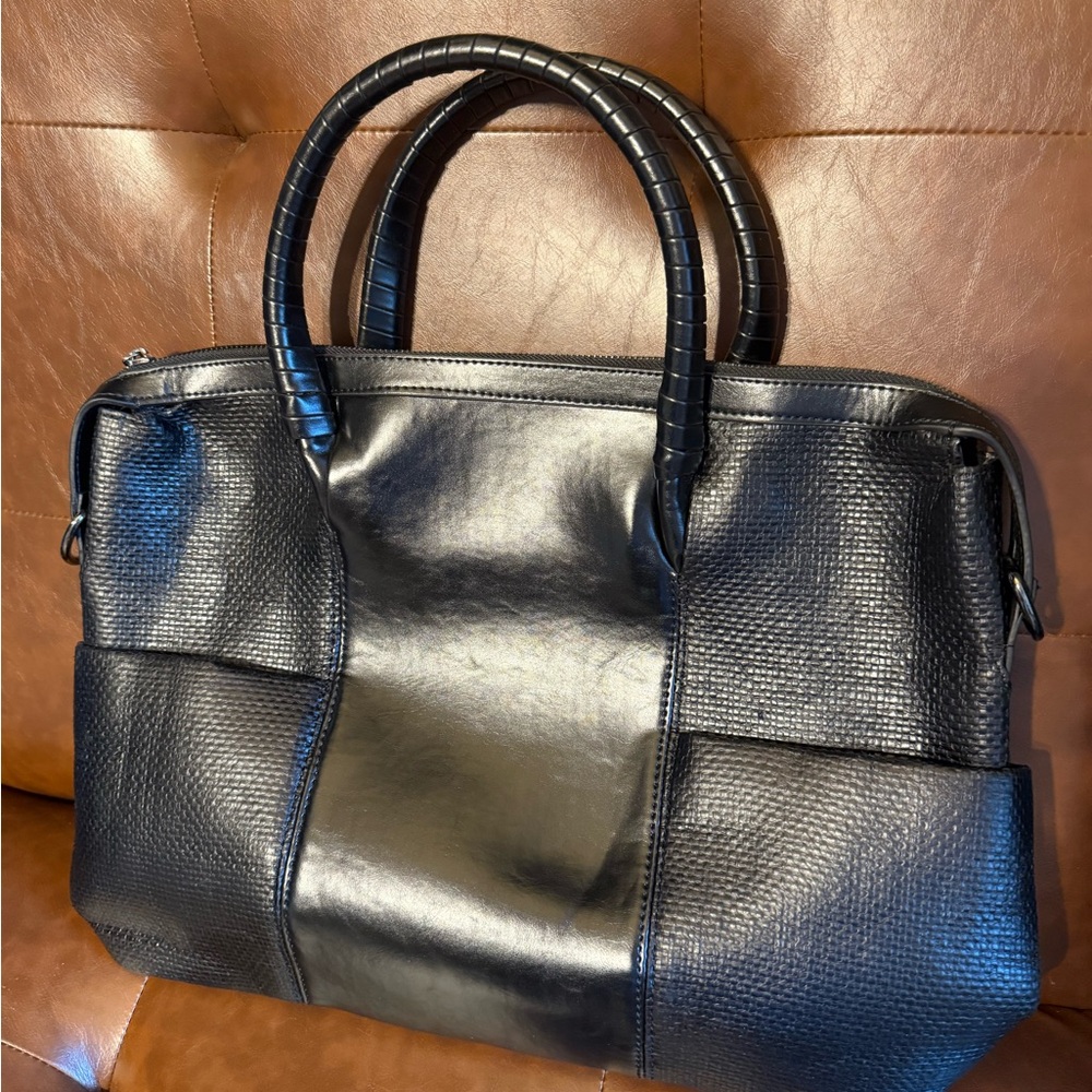 Black Textured Men's Briefcase